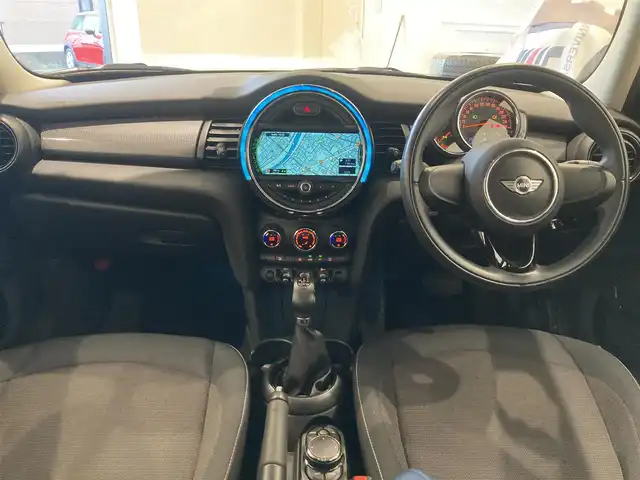 ＭＩＮＩ ＢＭＷ ミニ クーパー 熊本県 2018(平30)年 3.4万km ブリティッシュレーシンググリーンⅡ ・ワンオーナー/・スマートキー/・プッシュスタート/・純正ナビ/　【Bluetooth・USB・AUX・MSV】/・ETC/・ドライブレコーダー(前後録画)/・LEDヘッドランプ/・LEDフォグランプ/・純正マット/・保証書/取説