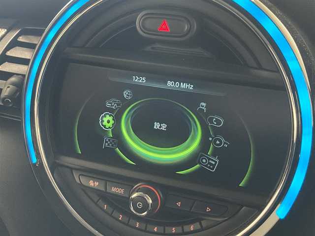 ＭＩＮＩ ＢＭＷ ミニ クーパー 熊本県 2018(平30)年 3.4万km ブリティッシュレーシンググリーンⅡ ・ワンオーナー/・スマートキー/・プッシュスタート/・純正ナビ/　【Bluetooth・USB・AUX・MSV】/・ETC/・ドライブレコーダー(前後録画)/・LEDヘッドランプ/・LEDフォグランプ/・純正マット/・保証書/取説