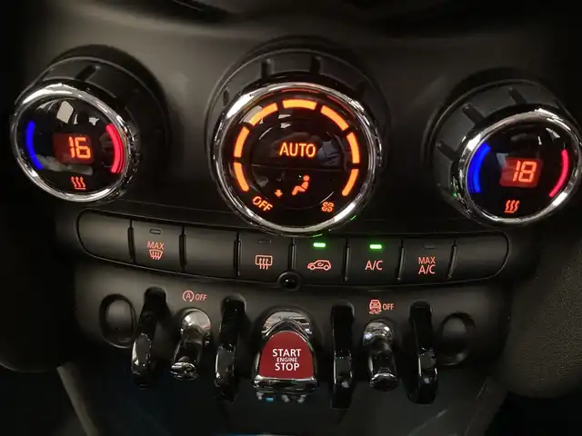 ＭＩＮＩ ＢＭＷ ミニ クーパー 熊本県 2018(平30)年 3.4万km ブリティッシュレーシンググリーンⅡ ・ワンオーナー/・スマートキー/・プッシュスタート/・純正ナビ/　【Bluetooth・USB・AUX・MSV】/・ETC/・ドライブレコーダー(前後録画)/・LEDヘッドランプ/・LEDフォグランプ/・純正マット/・保証書/取説
