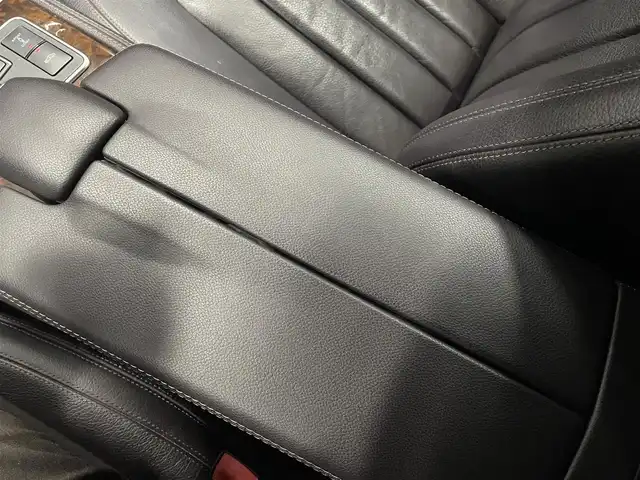 メルセデス・ベンツ ＣＬＳ５５０ SB 4マチック ブルーエフィ 群馬県 2012(平24)年 8.3万km パールベージュ AMGスポーツパッケージ/Harman/kardon/レーダーセーフティパッケージ/純正HDDナビ/バックカメラ/フルセグTV/全席シートヒーター/パワーシート/4WD/コーナーセンサー/19インチAW