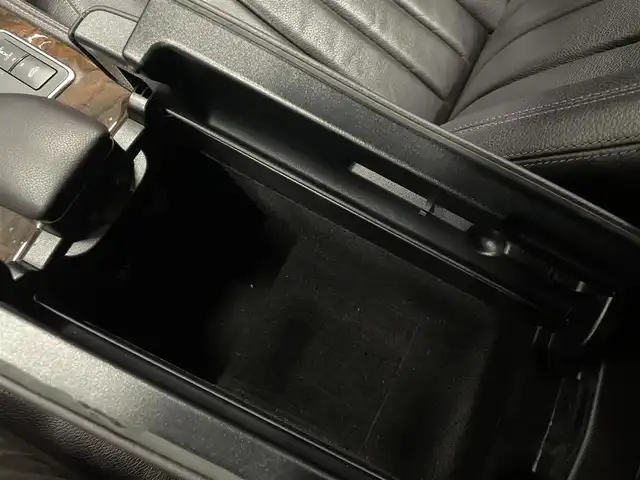 メルセデス・ベンツ ＣＬＳ５５０ SB 4マチック ブルーエフィ 群馬県 2012(平24)年 8.3万km パールベージュ AMGスポーツパッケージ/Harman/kardon/レーダーセーフティパッケージ/純正HDDナビ/バックカメラ/フルセグTV/全席シートヒーター/パワーシート/4WD/コーナーセンサー/19インチAW