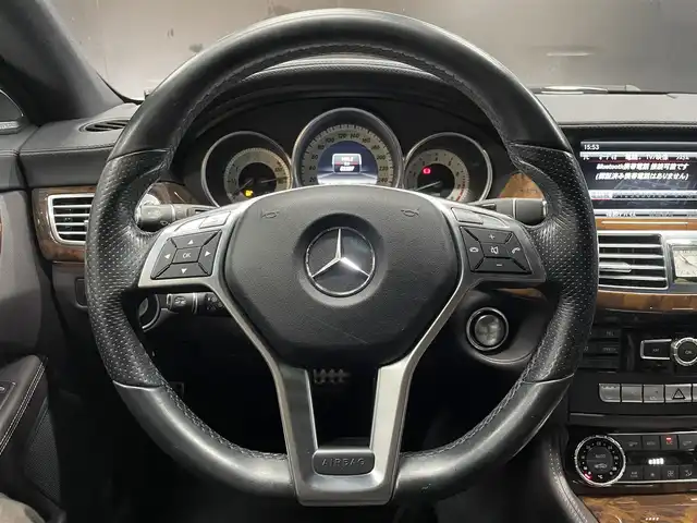 メルセデス・ベンツ ＣＬＳ５５０ SB 4マチック ブルーエフィ 群馬県 2012(平24)年 8.3万km パールベージュ AMGスポーツパッケージ/Harman/kardon/レーダーセーフティパッケージ/純正HDDナビ/バックカメラ/フルセグTV/全席シートヒーター/パワーシート/4WD/コーナーセンサー/19インチAW