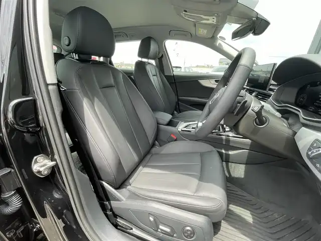 アウディ Ａ４ アバント 35TDI アドバンスド 石川県 2022(令4)年 4.5万km 黒 黒革シート/シートヒーター/衝突軽減ブレーキ/アダプティブクルーズコントロール/サイドアシスト/純正ナビ/３６０カメラ/ＡｐｐｌｅＣａｒＰｌａｙ/クリアランスソナー/電動リアゲート/ＬＥＤライト