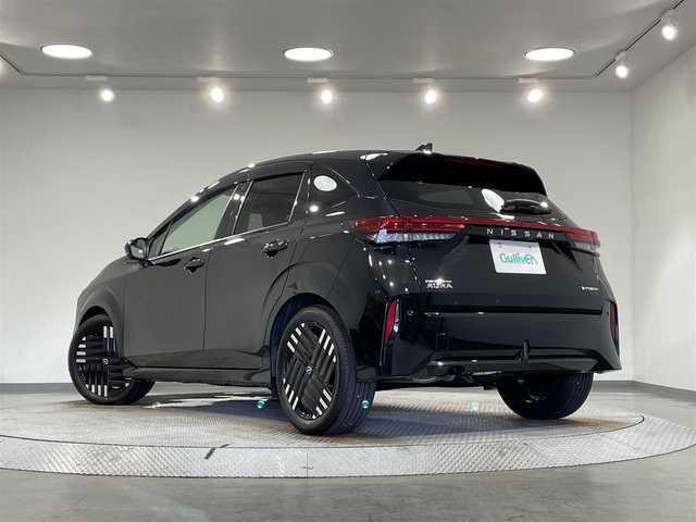 日産 オーラ G レザーエディション 愛知県 2024(令6)年 0.3万km 黒 純正９インチナビ/アラウンドビューモニター/衝突軽減ブレーキ/車線逸脱警報/ブラインドスポットモニタリング/クリアランスソナー/レザーシート【本革】/パワーシート/デジタルインナーミラー/ドライブレコーダー/ビルトインＥＴＣ/ＬＥＤヘッドライト/ISOFIX/純正フロアマット/純正17インチアルミホイール
