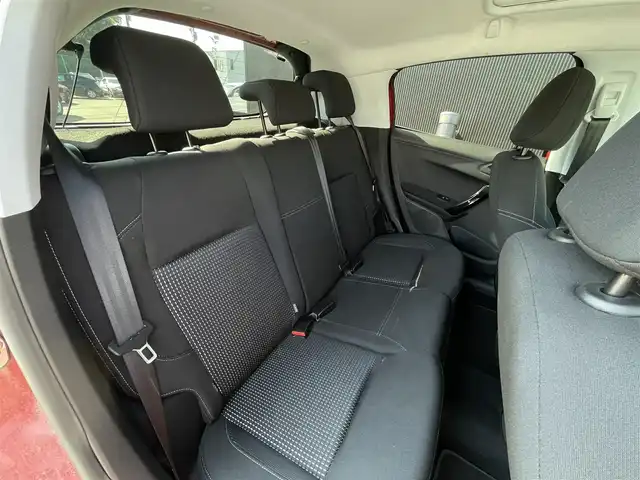 プジョー ２０８ アリュール ファンエディション 長野県 2019(令1)年 1.6万km 赤 パノラミックガラスルーフ/タッチスクリーン　/リアビューカメラ　/Ａｐｐｌｅ　/ＣａｒＰｌａｙ /純正ナビ /フルセグTV /アクティブセーフティブレーキ/クルーズコントロール /純正16インチAW /ETC /保証書