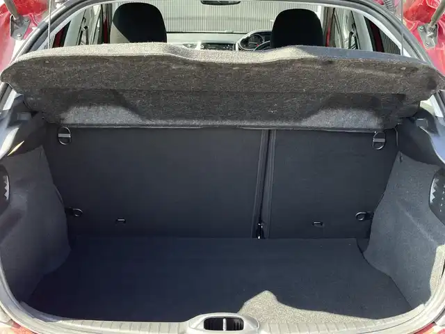 プジョー ２０８ アリュール ファンエディション 長野県 2019(令1)年 1.6万km 赤 パノラミックガラスルーフ/タッチスクリーン　/リアビューカメラ　/Ａｐｐｌｅ　/ＣａｒＰｌａｙ /純正ナビ /フルセグTV /アクティブセーフティブレーキ/クルーズコントロール /純正16インチAW /ETC /保証書