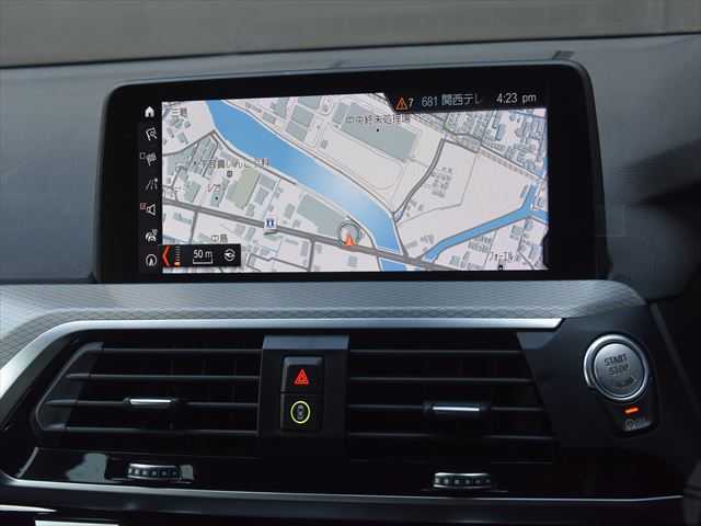 ＢＭＷ Ｘ３ xDrive20d Mスポーツ 和歌山県 2019(令1)年 5.5万km アルピンホワイトⅢ インテリSF /ACC /純正ナビ /フルセグ /全方位カメラ /前席パワーシート /パーキングアシスト /HUD /コーナーセンサー /ハーフレザー /シートヒーター /電動バックドア /LEDヘッドライト /ワイヤレスチャージャー /ミラー型ETC