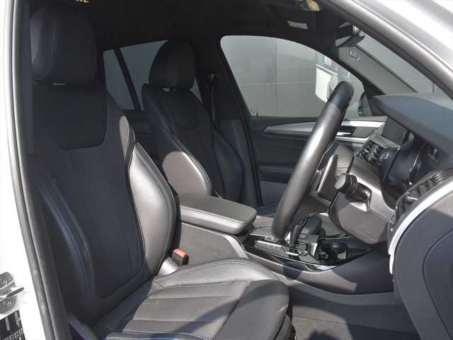 ＢＭＷ Ｘ３ xDrive20d Mスポーツ 和歌山県 2019(令1)年 5.5万km アルピンホワイトⅢ インテリSF /ACC /純正ナビ /フルセグ /全方位カメラ /前席パワーシート /パーキングアシスト /HUD /コーナーセンサー /ハーフレザー /シートヒーター /電動バックドア /LEDヘッドライト /ワイヤレスチャージャー /ミラー型ETC