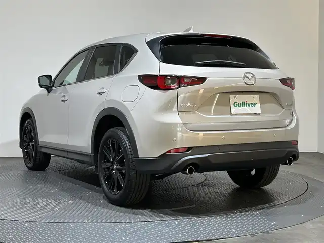 マツダ ＣＸ－５ 20S ブラックトーンED 愛媛県 2024(令6)年 0.6万km プラチナクォーツメタリック 純正10.25インチナビ/(Bluetooth/フルセグ)/全周囲カメラ/アダプティブクルーズコントロール/前後ドライブレコーダー/ステアリングヒーター/シートヒーター/衝突被害軽減ブレーキ/コーナーセンサー/レーンキープアシスト/電動リアゲート/ワイヤレス充電/ヘッドアップディスプレイ/ETC/パワーシート/シートメモリー/オートホールド/パドルシフト/スペアキー/保証書/取扱説明書