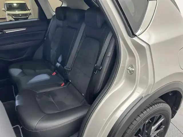 マツダ ＣＸ－５ 20S ブラックトーンED 愛媛県 2024(令6)年 0.6万km プラチナクォーツメタリック 純正10.25インチナビ/(Bluetooth/フルセグ)/全周囲カメラ/アダプティブクルーズコントロール/前後ドライブレコーダー/ステアリングヒーター/シートヒーター/衝突被害軽減ブレーキ/コーナーセンサー/レーンキープアシスト/電動リアゲート/ワイヤレス充電/ヘッドアップディスプレイ/ETC/パワーシート/シートメモリー/オートホールド/パドルシフト/スペアキー/保証書/取扱説明書