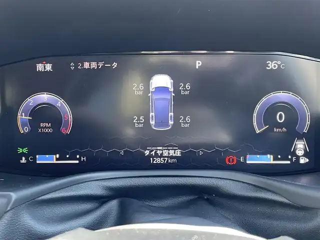 クライスラー・ジープ ジープ コマンダー リミテッド 東京都 2023(令5)年 1.3万km 黒 社外ナビ/360°カメラ/レザーシート/ETC2.0/アダプティブクルーズコントロール/純正18インチアルミホイール/フルセグTV/LEDヘッドライト/シートエアコン/シートヒーター/ドライブレコーダー/プッシュスタート/Bluetooth接続