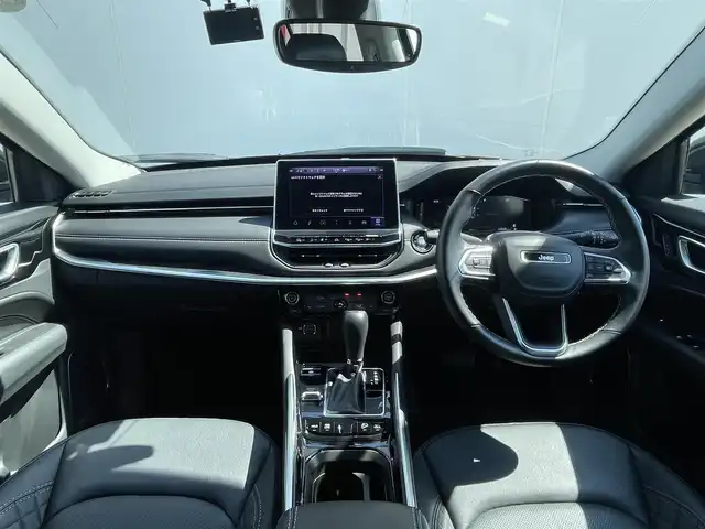 クライスラー・ジープ ジープ コマンダー リミテッド 東京都 2023(令5)年 1.3万km 黒 社外ナビ/360°カメラ/レザーシート/ETC2.0/アダプティブクルーズコントロール/純正18インチアルミホイール/フルセグTV/LEDヘッドライト/シートエアコン/シートヒーター/ドライブレコーダー/プッシュスタート/Bluetooth接続