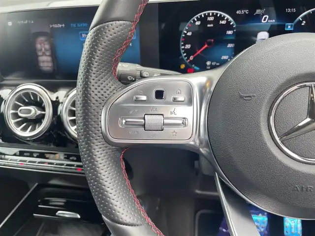 メルセデス・ベンツ ＧＬＡ２００ｄ 4マチック AMGライン 香川県 2021(令3)年 3.7万km コスモスブラック ナビ/360度カメラ/ACC/ETC/置くだけ充電
