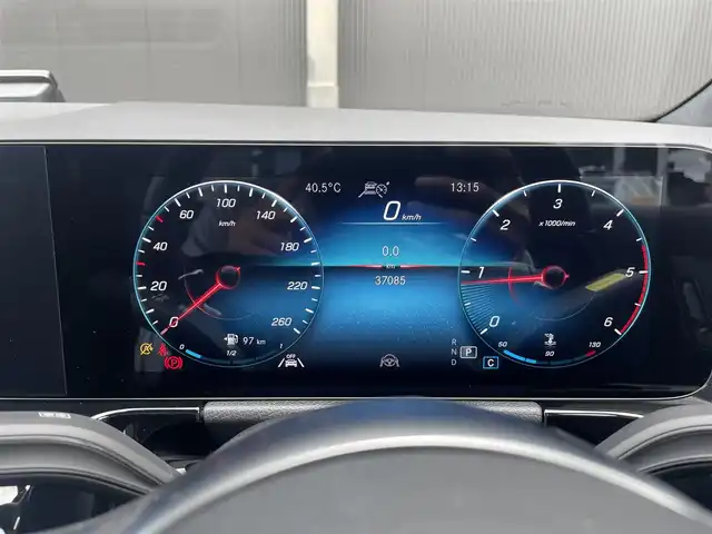 メルセデス・ベンツ ＧＬＡ２００ｄ 4マチック AMGライン 香川県 2021(令3)年 3.7万km コスモスブラック ナビ/360度カメラ/ACC/ETC/置くだけ充電