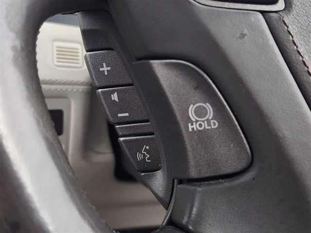 レクサス ＬＳ 600h Iパッケージ 愛知県 2012(平24)年 10.2万km ダークグレーマイカ 前方ミリ波レーダー方式プリクラッシュセーフティシステム・レーダークルーズコントロール（ブレーキ制御付）/ムーンルーフ・アルカンターラルーフ/保証書・取説・ナビ取説/Egプッシュスタート/カードキー＆スマートキー/ハイトコントロール（エアサス）/ドライブモードセレクト/MTモード付AT/本木目/革巻ステアリング・ヒーター・電動チルト・ステアリングスイッチ/アイボリーセミアニリンレザーシート/全席パワーシート＆ヒーター＆ベンチレーター/後席マッサージャー・オートサンシェード（リアウィンド＆リア）/純正HDDナビ・プレミアムサウンドシステム（10スピーカー）/DVD/CD/MSV/BT/USB/AUX・キャンセラー/バックカメラ・クリアランスソナー/純正ビルトインETC/純正フロントドラレコ/全ドア＆バックドアイージークロージャー/LEDヘッドライト・インテリジェントAFS・ヘッドライトクリーナー・フォグ/AUTOHOLD/ラゲッジネット/純正18インチアルミ/サイド＆カーテン＆ニーエアバック