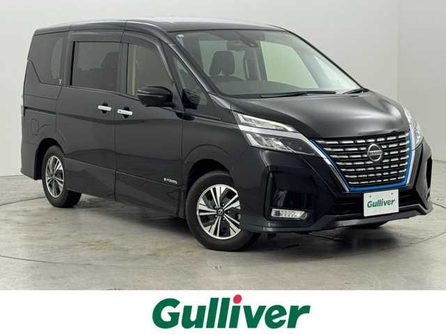 日産 セレナ e－パワー ハイウェイスター V 福岡県 2021(令3)年 6.7万km ダイヤモンドブラック 後席モニター　/純正１０型ナビ　/全方位カメラ　/エマージェンシーブレーキ　/プロパイロット　/両側電動スライドドア　/シートヒーター　/ステアリングヒーター　/デジタルルームミラー　/ＢＳＭ　/ドラレコ　/ＥＴＣ　/ＬＥＤ