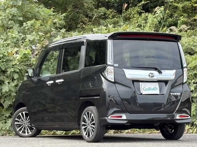 ダイハツ トール カスタムG ターボ 大分県 2024(令6)年 2万km ブラックマイカメタリック ワンオーナー /両側パワースライドドア /スマートアシスト/アダプティブクルーズコントロール/純正ディスプレイオーディオ/パノラマビューモニター/フルセグ/Bluetooth/純正15インチアルミホイール/純正LEDヘッドライト/オートライトコントロール/シートヒーター/スマートキー/エンジンプッシュスタート/ETC/所有権解除中のため、書類発送は11月10日以降となります。