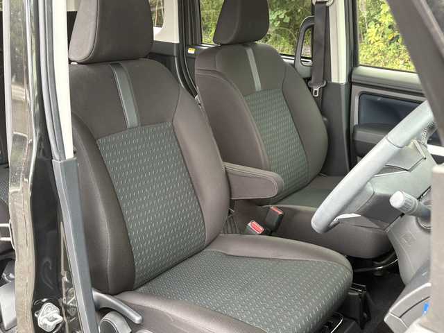 ダイハツ トール カスタムG ターボ 大分県 2024(令6)年 2万km ブラックマイカメタリック ワンオーナー /両側パワースライドドア /スマートアシスト/アダプティブクルーズコントロール/純正ディスプレイオーディオ/パノラマビューモニター/フルセグ/Bluetooth/純正15インチアルミホイール/純正LEDヘッドライト/オートライトコントロール/シートヒーター/スマートキー/エンジンプッシュスタート/ETC/所有権解除中のため、書類発送は11月10日以降となります。