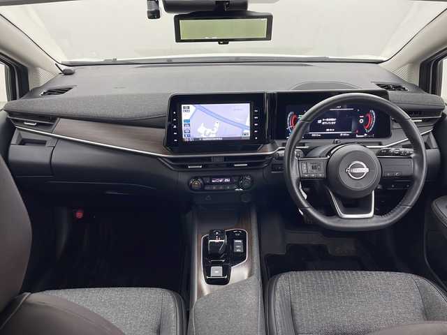 日産 オーラ G FOUR 秋田県 2022(令4)年 4万km ピュアホワイトパール ４WD/ワンオーナー　/純正ナビ【AM/FM/CD/DVD/BT】　/全方位カメラ　/ＥＴＣ　/フルセグＴＶ　/自動パーキングブレーキ　/オートホールド　/横滑り防止装置　/衝突被害軽減システム　/前方ドライブレコーダー　/スマートキー　/スペアキー有り/純正エンジンスターター /前席シートヒーター/EV/D-MODE/USBポート/ステアリングリモコン/ステアリングヒーター/オートライト/電格ミラー/革巻きステアリング/プッシュスタート /純正フロアマット/サイドバイザー /ウィンカーミラー /純正AW/コーナーセンサー