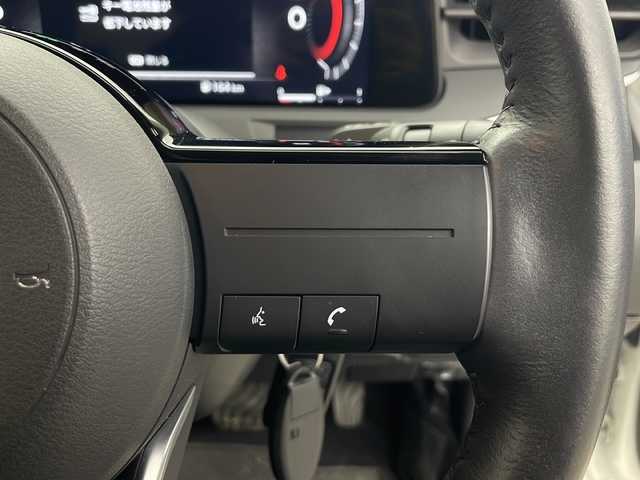 日産 オーラ G FOUR 秋田県 2022(令4)年 4万km ピュアホワイトパール ４WD/ワンオーナー　/純正ナビ【AM/FM/CD/DVD/BT】　/全方位カメラ　/ＥＴＣ　/フルセグＴＶ　/自動パーキングブレーキ　/オートホールド　/横滑り防止装置　/衝突被害軽減システム　/前方ドライブレコーダー　/スマートキー　/スペアキー有り/純正エンジンスターター /前席シートヒーター/EV/D-MODE/USBポート/ステアリングリモコン/ステアリングヒーター/オートライト/電格ミラー/革巻きステアリング/プッシュスタート /純正フロアマット/サイドバイザー /ウィンカーミラー /純正AW/コーナーセンサー