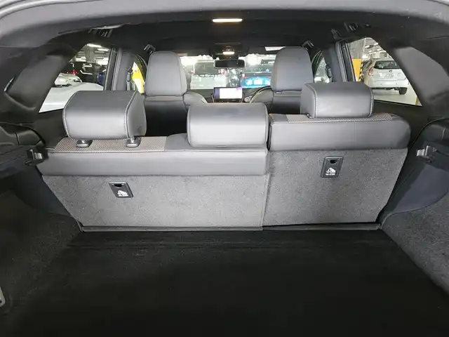 レクサス ＮＸ 300 Fスポーツ 宮崎県 2019(令1)年 8.8万km ホワイトノーヴァガラスフレーク 〇純正10.3インチナビ/〇フルセグTV/〇ハンズフリーパワーバックドア/〇バックカメラ/〇パノラミックビューモニター/〇ETC/〇レーダークルーズコントロール/〇セーフティシステムプラス/〇パーキングサポートブレーキ/〇ターボ/〇三眼フルLEDヘッドライト/〇左右独立温度調整オートエアコン/〇革巻きステアリングホイール/パドルシフト/〇ステアリングヒーター/〇専用革スポーツシート/〇パワーシート/シートヒーター/〇TRD19インチアルミホイール/〇TRDエアロ/〇スマートエントリー/スタートシステム/〇禁煙車