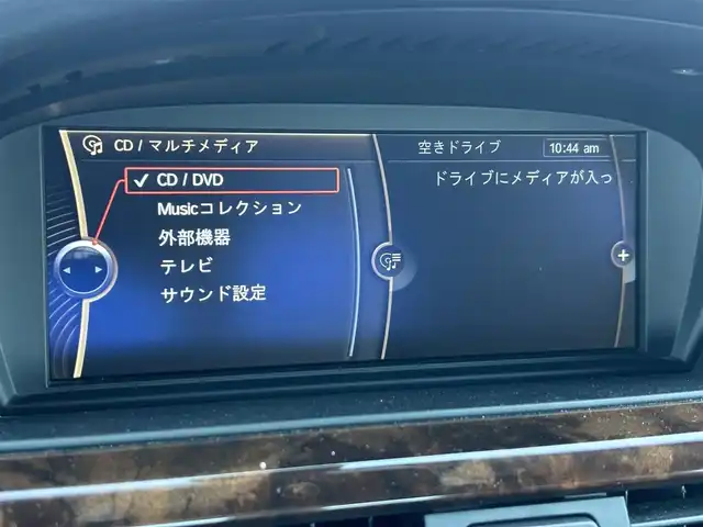 ＢＭＷ ３３５ｉ クーペ 滋賀県 2012(平24)年 14万km チタンシルバーM 純正HDDナビ/・AM/FM/・CD/DVD/・AUX/USB/・Musicコレクション/・フルセグTV/ステアリングスイッチ/革巻きステアリング/パドルシフト/ミラー一体型ETC/前席パワーシート/運転席メモリーシート/前席シートヒーター/クルーズコントロール/電動格納ミラー/オートマチックヘッドライト/HIDヘッドライト/フォグランプ/純正18インチアルミホイール