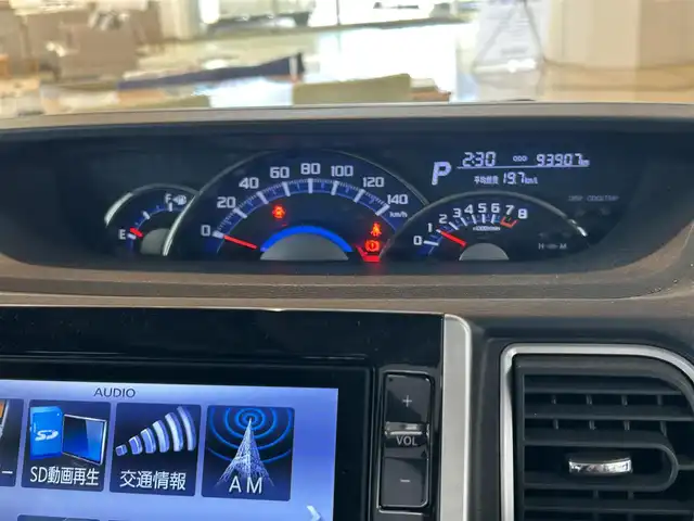 ダイハツ タント カスタム RS SA 宮崎県 2014(平26)年 9.4万km プラムブラウンクリスタルマイカ じしゃロン宮崎店成約済み//ナビ//TV/CD/DVD/Bluetooth//バックカメラ//両側パワースライドドア//純正フロアマット//純正アルミホイール//ドアバイザー//ステアリングスイッチ//後席サンシェード//ハーフレザーシート