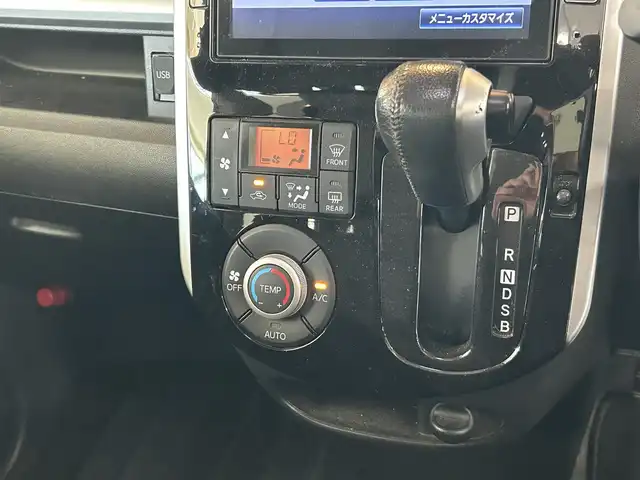 ダイハツ タント カスタム RS SA 宮崎県 2014(平26)年 9.4万km プラムブラウンクリスタルマイカ じしゃロン宮崎店成約済み//ナビ//TV/CD/DVD/Bluetooth//バックカメラ//両側パワースライドドア//純正フロアマット//純正アルミホイール//ドアバイザー//ステアリングスイッチ//後席サンシェード//ハーフレザーシート