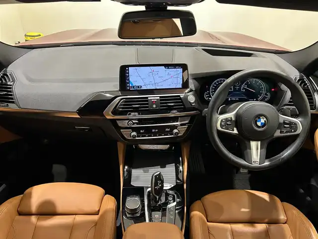 ＢＭＷ Ｘ４ xDrive 30i Mスポーツ 岐阜県 2019(令1)年 3.2万km 赤 ワンオーナー/アダプティブLEDヘッドライト/BMWヘッドアップディスプレイ/BMWライブ・コックピット/　マルチディスプレイメーターパネル/　HDDナビゲーションシステム/　電動フロントシート運転席助手席　運転席メモリー機能付/　フロントシートヒーティング/　リヤシートヒーティング/パーキングアシストプラス/　パーク・ディスタンス・コントロール/　パーキング・アシスト/　トップ・ビュー3Dビュー/　サイドビューカメラ/　リヤビューカメラ予想進路表示機能付/ドライビングアシストプラス/　アクティブクルーズコントロール　ストップゴー機能付/　ステアリング　レーンコントロールアシスト/　レーンディパーチャーウォーニング/　レーンチェンジウォーニング/　アクティブサイドコリジョンプロテクション/　前車接近警告機能/　衝突回避　被害軽減ブレーキ/　事故回避アシスト/　後車衝突警告機能/　クロストラフィックウォーニング