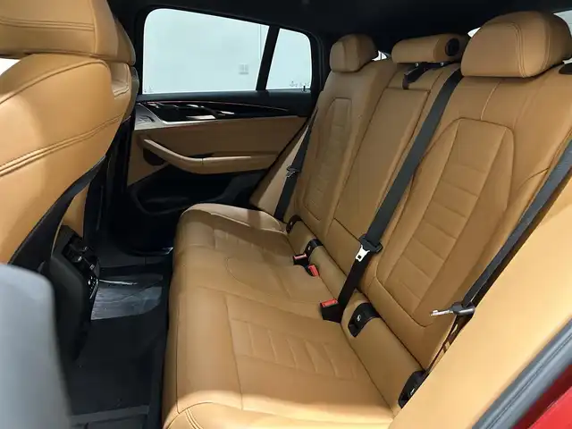 ＢＭＷ Ｘ４ xDrive 30i Mスポーツ 岐阜県 2019(令1)年 3.2万km 赤 ワンオーナー/アダプティブLEDヘッドライト/BMWヘッドアップディスプレイ/BMWライブ・コックピット/　マルチディスプレイメーターパネル/　HDDナビゲーションシステム/　電動フロントシート運転席助手席　運転席メモリー機能付/　フロントシートヒーティング/　リヤシートヒーティング/パーキングアシストプラス/　パーク・ディスタンス・コントロール/　パーキング・アシスト/　トップ・ビュー3Dビュー/　サイドビューカメラ/　リヤビューカメラ予想進路表示機能付/ドライビングアシストプラス/　アクティブクルーズコントロール　ストップゴー機能付/　ステアリング　レーンコントロールアシスト/　レーンディパーチャーウォーニング/　レーンチェンジウォーニング/　アクティブサイドコリジョンプロテクション/　前車接近警告機能/　衝突回避　被害軽減ブレーキ/　事故回避アシスト/　後車衝突警告機能/　クロストラフィックウォーニング