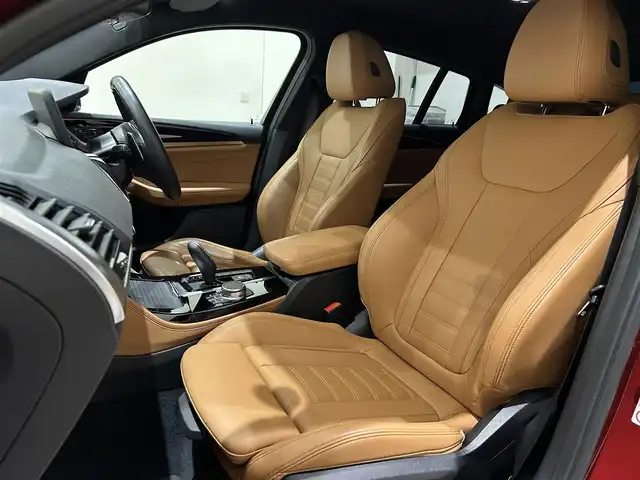 ＢＭＷ Ｘ４ xDrive 30i Mスポーツ 岐阜県 2019(令1)年 3.2万km 赤 ワンオーナー/アダプティブLEDヘッドライト/BMWヘッドアップディスプレイ/BMWライブ・コックピット/　マルチディスプレイメーターパネル/　HDDナビゲーションシステム/　電動フロントシート運転席助手席　運転席メモリー機能付/　フロントシートヒーティング/　リヤシートヒーティング/パーキングアシストプラス/　パーク・ディスタンス・コントロール/　パーキング・アシスト/　トップ・ビュー3Dビュー/　サイドビューカメラ/　リヤビューカメラ予想進路表示機能付/ドライビングアシストプラス/　アクティブクルーズコントロール　ストップゴー機能付/　ステアリング　レーンコントロールアシスト/　レーンディパーチャーウォーニング/　レーンチェンジウォーニング/　アクティブサイドコリジョンプロテクション/　前車接近警告機能/　衝突回避　被害軽減ブレーキ/　事故回避アシスト/　後車衝突警告機能/　クロストラフィックウォーニング