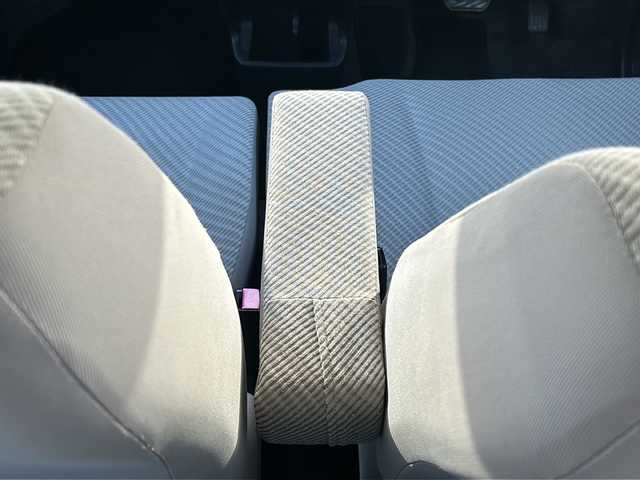 スズキ ワゴンＲ FX 愛知県 2013(平25)年 5.9万km パールホワイト 純正オーディオ/（AUX.CD.FM.AM）/純正フロアマット/アイドリングストップ/ドアバイザー/リモコンキー/取扱説明書