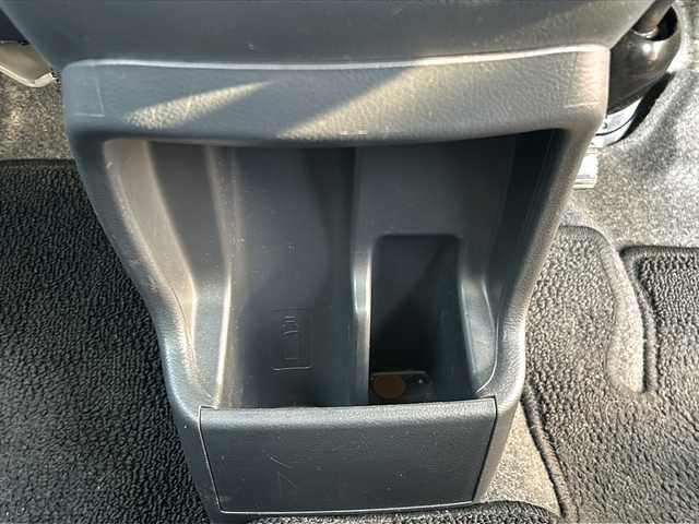 スズキ ワゴンＲ FX 愛知県 2013(平25)年 5.9万km パールホワイト 純正オーディオ/（AUX.CD.FM.AM）/純正フロアマット/アイドリングストップ/ドアバイザー/リモコンキー/取扱説明書