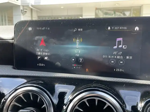 メルセデス・ベンツ Ｍ・ベンツ ＣＬＡ１８０ AMGライン 東京都 2022(令4)年 0.9万km マウンテングレー ワンオーナー/10.25インチワイドディスプレイ/(BT/フルセグTV)/レーダーセーフティパッケージ/・アクティブディスタンスアシストディストロニック/・アクティブブレーキアシスト/・アクティブブラインドスポットアシスト/・アクティブレーンキーピングアシスト/・アクティブエマージェンシーストップアシスト/前方ドライブレコーダー/ドライブアウェイアシスト/アダプティブハイビームアシストプラス/前席パワーシート/前席シートヒーター/純正フロアマット/純正18インチアルミホイール/取扱説明書/保証書/記録簿/ETC2.0/スペアキー 1本