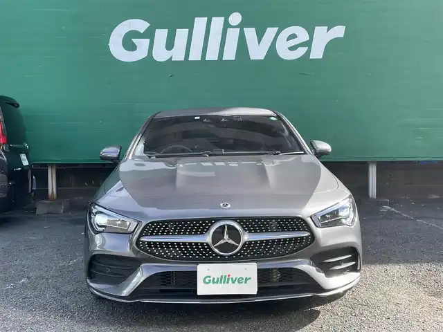 メルセデス・ベンツ Ｍ・ベンツ ＣＬＡ１８０ AMGライン 東京都 2022(令4)年 0.9万km マウンテングレー ワンオーナー/10.25インチワイドディスプレイ/(BT/フルセグTV)/レーダーセーフティパッケージ/・アクティブディスタンスアシストディストロニック/・アクティブブレーキアシスト/・アクティブブラインドスポットアシスト/・アクティブレーンキーピングアシスト/・アクティブエマージェンシーストップアシスト/前方ドライブレコーダー/ドライブアウェイアシスト/アダプティブハイビームアシストプラス/前席パワーシート/前席シートヒーター/純正フロアマット/純正18インチアルミホイール/取扱説明書/保証書/記録簿/ETC2.0/スペアキー 1本