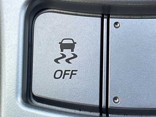 トヨタ ８６ GT リミテッド 茨城県 2016(平28)年 1.1万km クリスタルブラックシリカ 純正SDナビ/Bluetooth/フルセグTV/ETC/レーダークルーズコントロール/横滑り防止装置/オートライト/LEDヘッドライト/ハーフレザーシート/17インチアルミホイール/後期モデルTRDスポーツサス/プッシュスタート/スマートキー