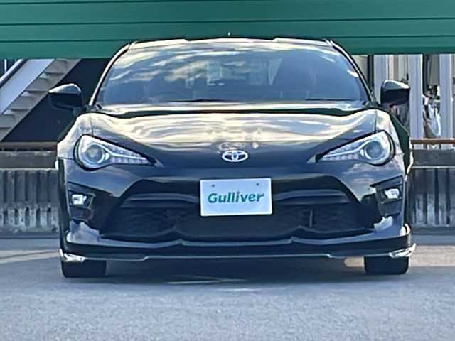 トヨタ ８６ GT リミテッド 茨城県 2016(平28)年 1.1万km クリスタルブラックシリカ 純正SDナビ/Bluetooth/フルセグTV/ETC/レーダークルーズコントロール/横滑り防止装置/オートライト/LEDヘッドライト/ハーフレザーシート/17インチアルミホイール/後期モデルTRDスポーツサス/プッシュスタート/スマートキー