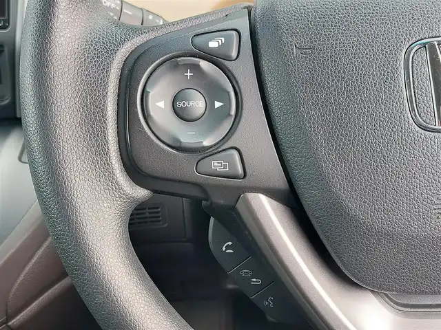 ホンダ フリード G ホンダセンシング 東京都 2020(令2)年 6.8万km プレミアムスパークルブラックパール 純正9インチナビ(VXM-207VFNi)/【DVD/CD/RADIO/TV/BT/SD】/バックカメラ/ビルトインETＣ/ドライブレコーダー/両側電動スライドドア/アダプティブクルーズコントロール/衝突軽減ブレーキ/車線維持支援システム/横滑り防止装置/アイドリングストップ/LEDヘッドライト/後席ロールサンシェイド/プッシュスタート/スマートキー