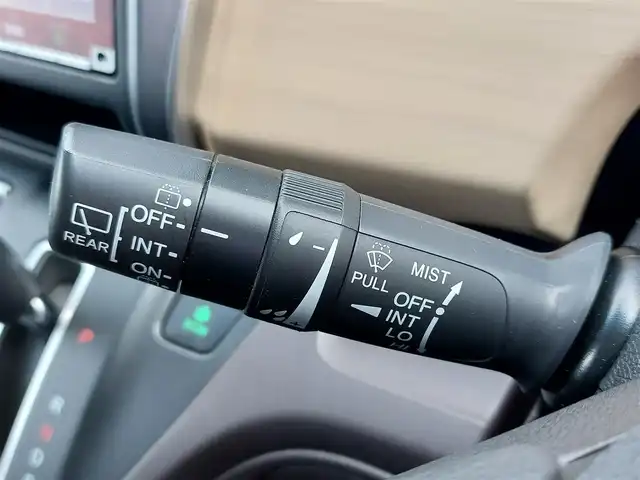 ホンダ フリード G ホンダセンシング 東京都 2020(令2)年 6.8万km プレミアムスパークルブラックパール 純正9インチナビ(VXM-207VFNi)/【DVD/CD/RADIO/TV/BT/SD】/バックカメラ/ビルトインETＣ/ドライブレコーダー/両側電動スライドドア/アダプティブクルーズコントロール/衝突軽減ブレーキ/車線維持支援システム/横滑り防止装置/アイドリングストップ/LEDヘッドライト/後席ロールサンシェイド/プッシュスタート/スマートキー