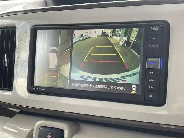 車両画像13