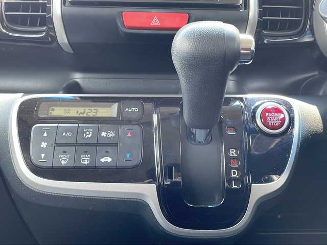 ホンダ Ｎ ＢＯＸ カスタム G Lパッケージ 山形県 2012(平24)年 10.1万km プレミアムゴールドパープルパール (株)IDOMが運営する【じしゃロン山形店】の自社ローン専用車両になります。/こちらは現金またはオートローンご利用時の価格です。/自社ローンご希望の方は別途その旨お申付け下さい。/＊成約車両登録中の為、落札できません＊/純正ナビ/(VXM-122VFi)/バックカメラ　/Bluetooth/フルセグ　/社外14インチアルミホイール/片側パワースライドドア/ドライブレコーダー　/プッシュスタート　/ステアリングスイッチ　/HIDヘッドライト　/オートライト　/CD/DVD/ETC　/衝突軽減システム　/盗難防止　/横滑り防止