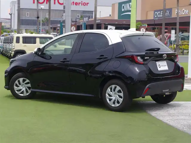 トヨタ ヤリス G 千葉県 2020(令2)年 1.4万km ブラック/ホワイト Toyota Safety Sense/・プリクラッシュセーフティ/・レーンディパーチャーアラート/・オートハイビーム/ディスプレイオーディオ/【Bluetooth接続】/バックカメラ/ドライブレコーダー（前後撮影）/ステアリングスイッチ/サイド/カーテンエアバッグ/スマートキー