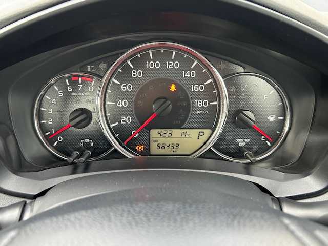 トヨタ カローラ アクシオ 1．5G 青森県 2015(平27)年 9.9万km ブラックマイカ ワンオーナー/4WD/エアロ(フロント/サイド)/寒冷地仕様/社外ナビ(BT/フルセグ/DVD/CD/ラジオ)/プリクラッシュセーフティ/レーンアシスト/オートマチックハイビーム/社外エンジンスターター/LEDヘッドライト/オートライト/フロントワイパーデアイサー/リヤワイパー/ETC/電動格納ミラー/ドアバイザー/リモコンキー/新車時保証書/取扱説明書/記録簿(H30/R2/R4/R5/R6)