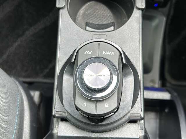 トヨタ ヴォクシー ZS 煌Ⅱ 道央・札幌 2016(平28)年 10.9万km ブラック 4WD/フォグランプ/オートライト/オートマチックハイビーム/LEDヘッドライト/衝突被害軽減システム/寒冷地仕様/横滑り防止装置/レーンキープアシスト/アイドリングストップ/社外メモリナビ/（Bluetooth/CD/DVD/フルセグ)/フルセグテレビ/両側パワースライドドア/フロントワイパーデアイサー/電動格納ミラー/ウィンカーミラー/ドアバイザー/前後ドライブレコーダー/ビルトインETC/スペアキー/スマートキー/エンジンスターター/純正フロアマット