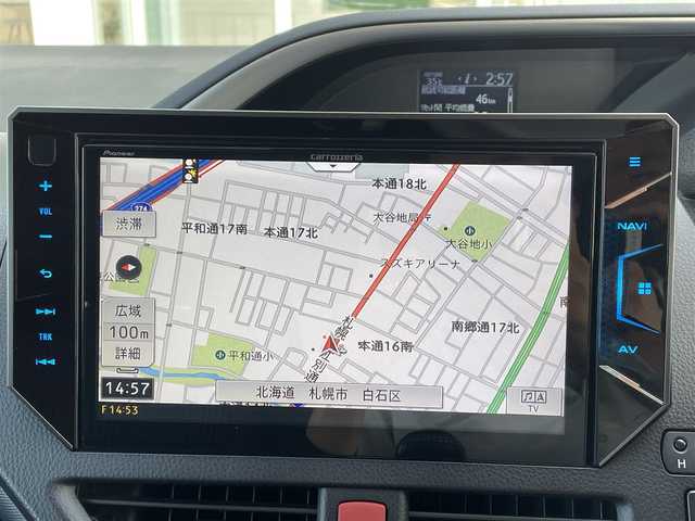 トヨタ ヴォクシー ZS 煌Ⅱ 道央・札幌 2016(平28)年 10.9万km ブラック 4WD/フォグランプ/オートライト/オートマチックハイビーム/LEDヘッドライト/衝突被害軽減システム/寒冷地仕様/横滑り防止装置/レーンキープアシスト/アイドリングストップ/社外メモリナビ/（Bluetooth/CD/DVD/フルセグ)/フルセグテレビ/両側パワースライドドア/フロントワイパーデアイサー/電動格納ミラー/ウィンカーミラー/ドアバイザー/前後ドライブレコーダー/ビルトインETC/スペアキー/スマートキー/エンジンスターター/純正フロアマット