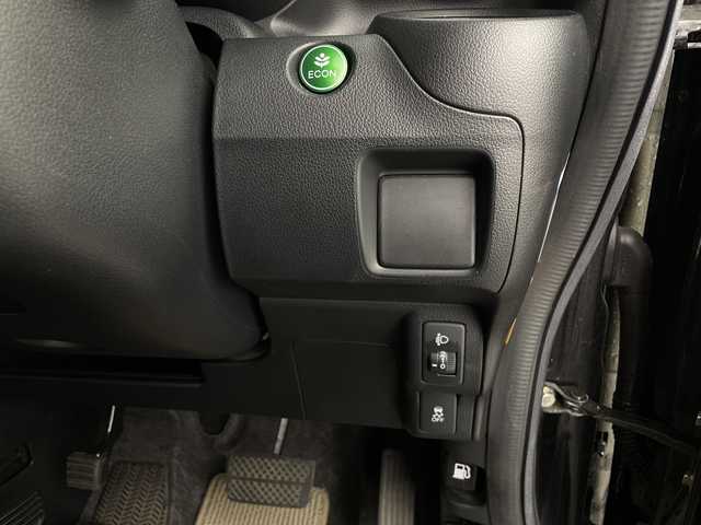 ホンダ Ｎ ＢＯＸ G 新潟県 2016(平28)年 4.5万km スマートブラック 禁煙車/社外メモリナビ/フルセグ/CN-HA01D/　CD/DVD/Bluetooth/スマートキー×２/オートエアコン/ドライブレコーダー/横滑り防止装置/ヘッドライトレベライザー/電動格納式ミラー/ドアバイザー/フロアマット