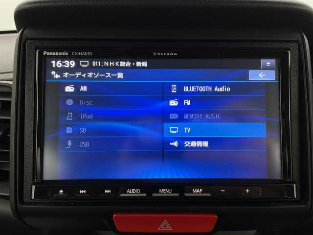 ホンダ Ｎ ＢＯＸ G 新潟県 2016(平28)年 4.5万km スマートブラック 禁煙車/社外メモリナビ/フルセグ/CN-HA01D/　CD/DVD/Bluetooth/スマートキー×２/オートエアコン/ドライブレコーダー/横滑り防止装置/ヘッドライトレベライザー/電動格納式ミラー/ドアバイザー/フロアマット
