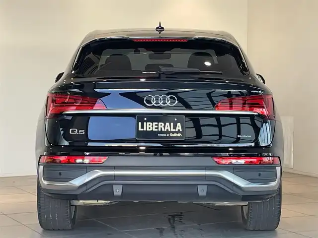 アウディ Ｑ５ SB 40TDIクワトロ Sライン 愛知県 2022(令4)年 3.2万km ミトスブラックメタリック ＳラインプラスＰＫＧ　/マトリクスＬＥＤ　/バーチャルコクピット　/ＭＭＩナビゲーション　/Ｂｌｕｅｔｏｏｔｈ　/３６０度カメラ　/ＡＣＣ　/ＬＫＡ　/ＢＳＭ　/ドライブレコーダー　/ＥＴＣ２．０　/パワーバックドア/アイドリングストップ/プッシュスタート/ウィンカーミラー