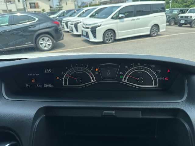 ホンダ Ｎ ＢＯＸ カスタム L 大阪府 2021(令3)年 2.5万km プラチナホワイトパール 純正ナビ(BT/CD/USB)/バックカメラ/衝突被害軽減システム/レーンキープアシスト/コーナーセンサー/オートライト/オートマチックハイビーム/レーダークルーズコントロール/純正アルミホイール/純正フロアマット/シートヒーター/ドライブレコーダー/ビルトインETC/両側パワースライドドア/シーケンシャルウインカー/電動格納ミラー/ドアバイザー/LEDヘッドライト/スマートキー×2