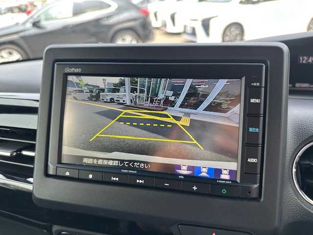 ホンダ Ｎ ＢＯＸ カスタム L 大阪府 2021(令3)年 2.5万km プラチナホワイトパール 純正ナビ(BT/CD/USB)/バックカメラ/衝突被害軽減システム/レーンキープアシスト/コーナーセンサー/オートライト/オートマチックハイビーム/レーダークルーズコントロール/純正アルミホイール/純正フロアマット/シートヒーター/ドライブレコーダー/ビルトインETC/両側パワースライドドア/シーケンシャルウインカー/電動格納ミラー/ドアバイザー/LEDヘッドライト/スマートキー×2